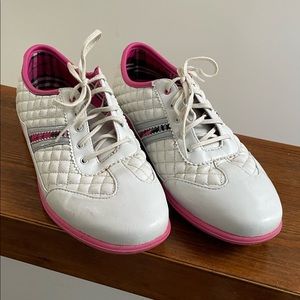 Callaway white and pink golf shoes 61/2